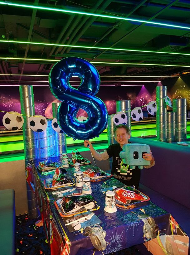 Bowling-Universum-Entertainmentcenter-Gasometer-Wien-Kindergeburtstag